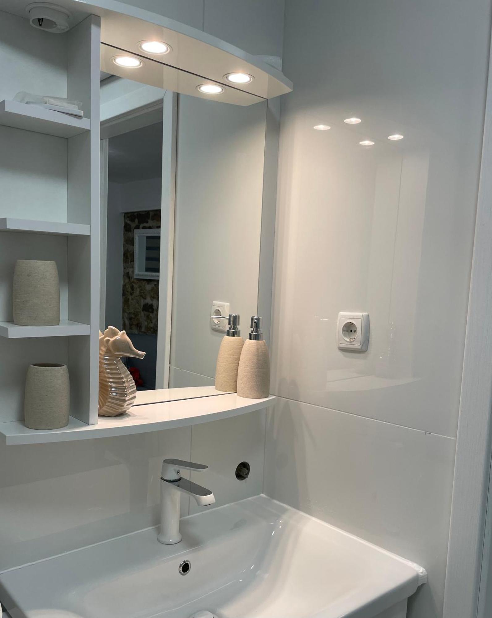 Apartment Gaviota Krk คิร์ก ภายนอก รูปภาพ
