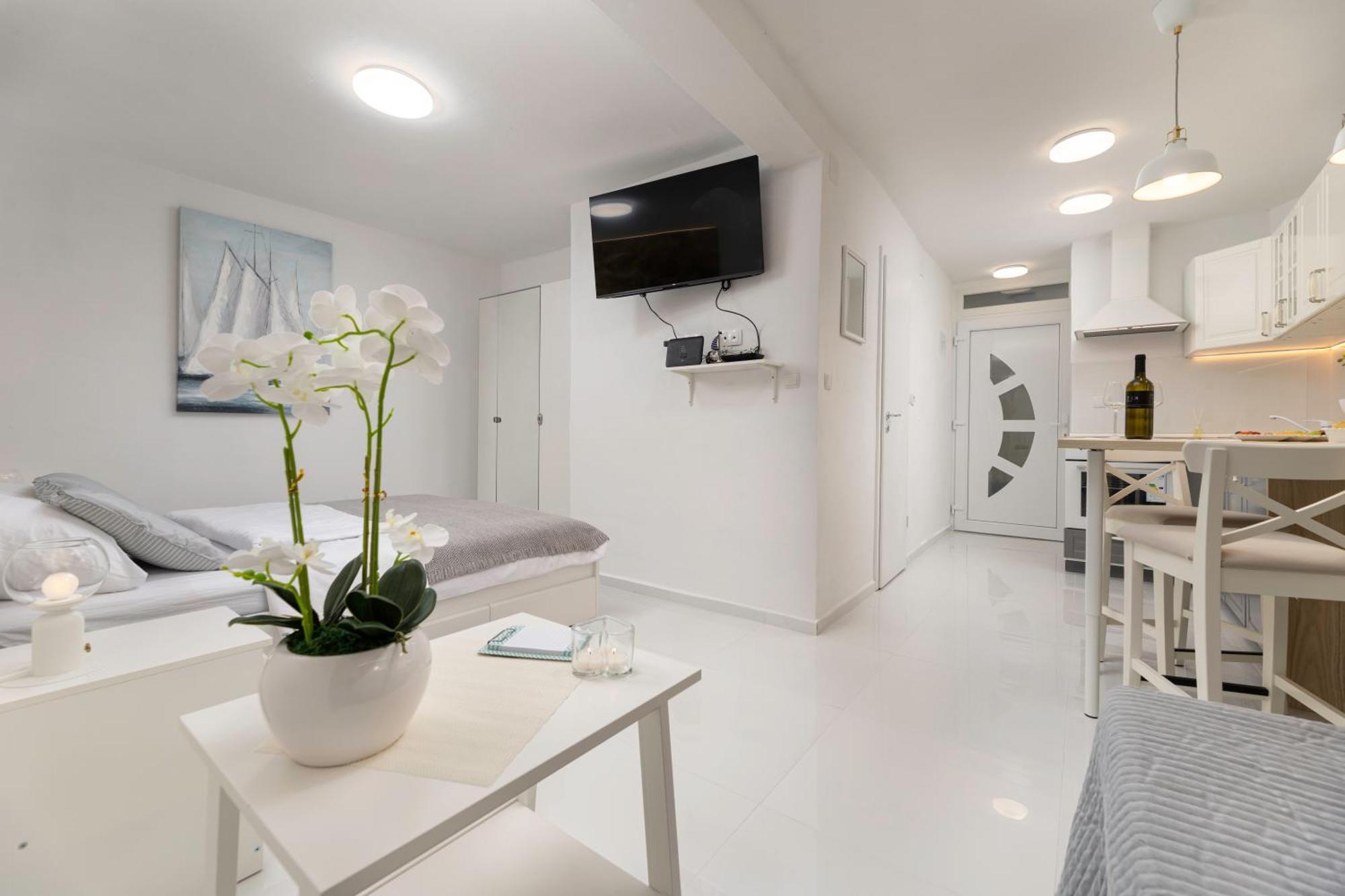 Apartment Gaviota Krk คิร์ก ภายนอก รูปภาพ
